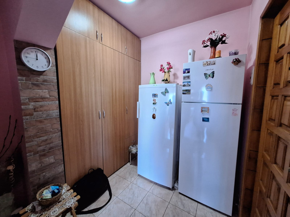 Ocazie! Apartament cu 3 camere 65 mp., 2 băi, zona Zorilor, 165000 Euro