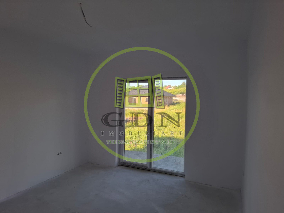  Casa individuala, 4 camere, 152mp, 2 locuri de parcare.