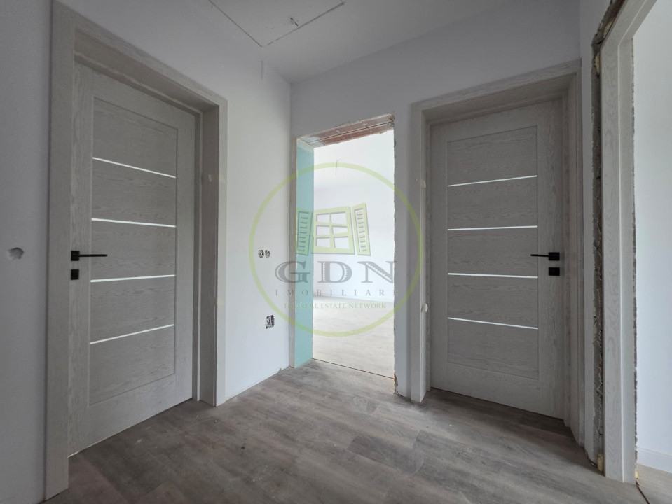Duplex 4 camere, 128 mp, 2 locuri de parcare.