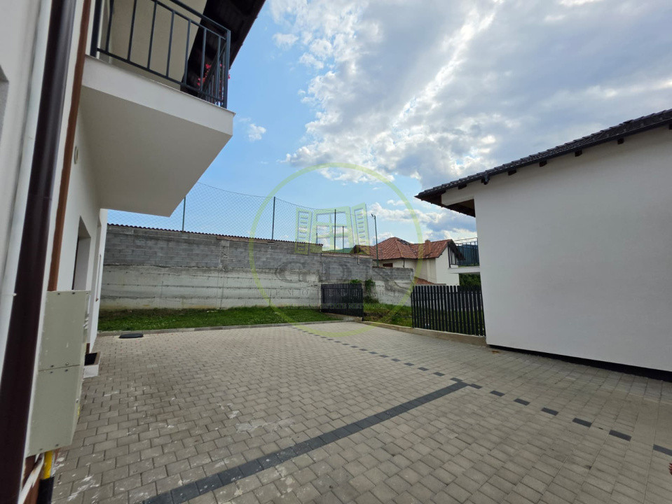 Duplex 4 camere, 128 mp, 2 locuri de parcare.
