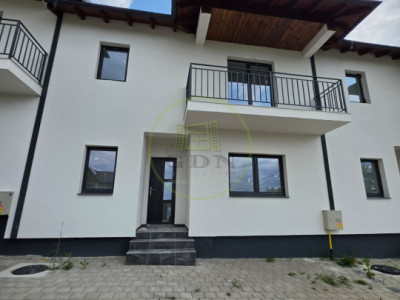 Duplex 4 camere, 128 mp, 2 locuri de parcare.