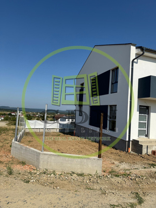 Casă individuală de vânzare  | 120 mp +230 mp | Cisnădie 