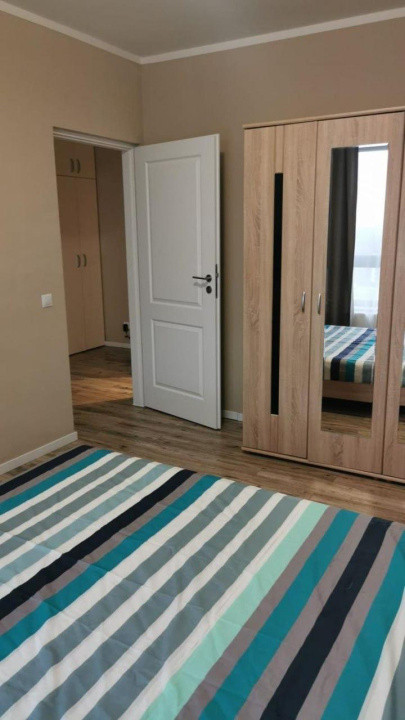 Închiriere apartament cu 2 camere, Park Lake, lângă Iulius