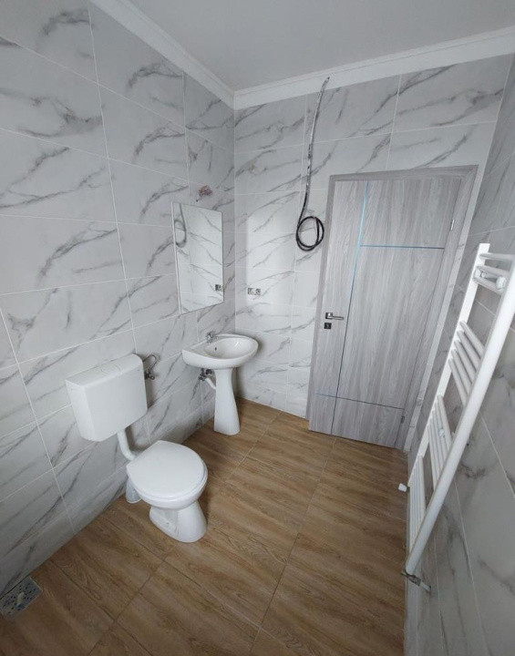 Spațiu comercial – 70 mp utili + curte + 3 locuri de parcare -Arhitectilor