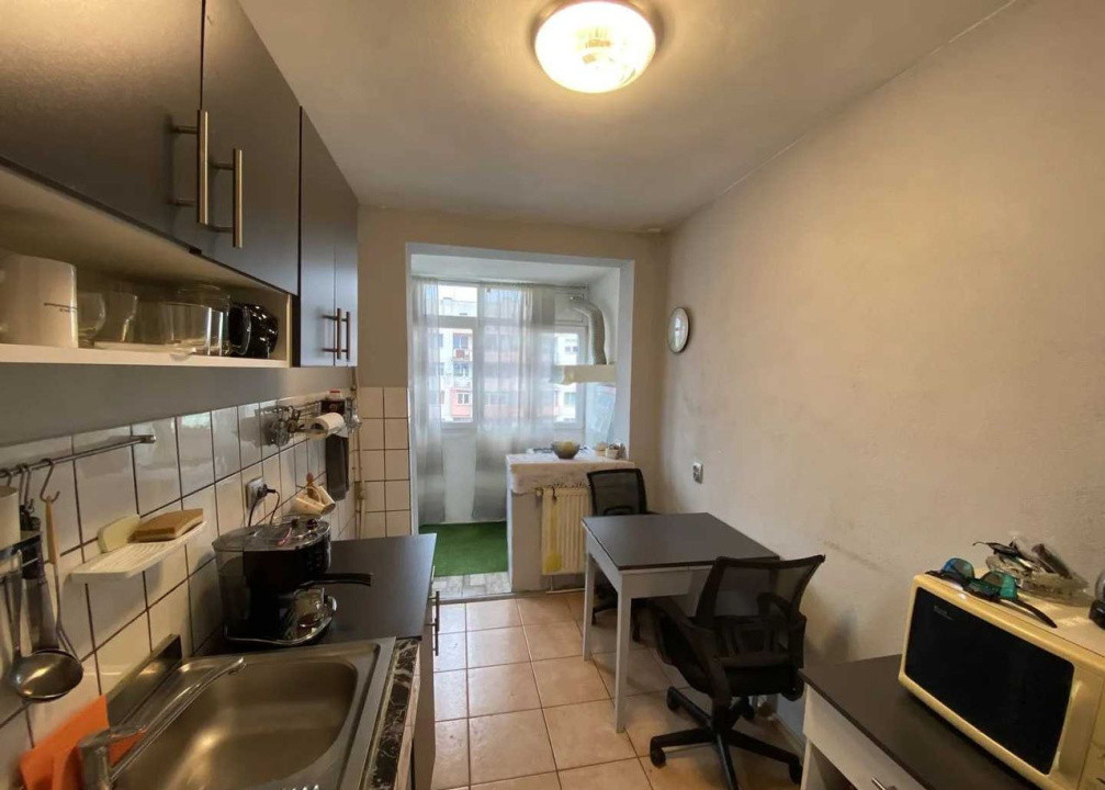 Apartament luminos, călduros și bine compartimentat, Mihai Viteazu, etaj 9/10