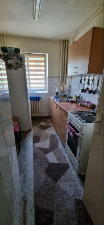 Apartament cu 3 camere de vanzare, 50 mp., Manastur, 135000 Eur