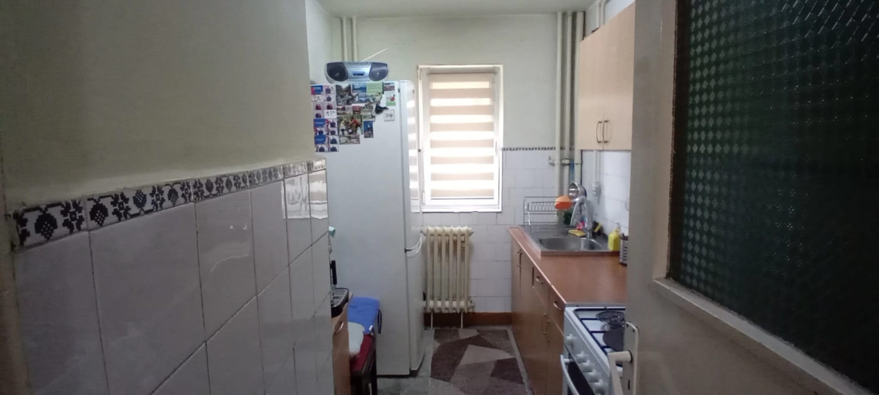 Apartament cu 3 camere de vanzare, 50 mp., Manastur, 135000 Eur