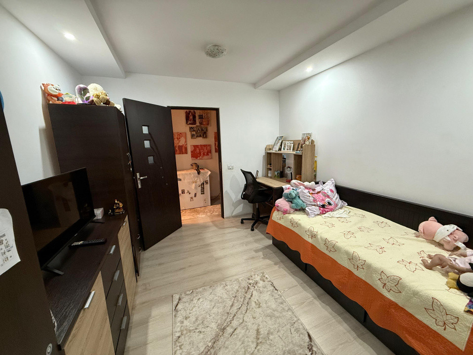 Apartament 3 camere open-space, 56 mp, Calea Bucuresti, Zona Electroputere Mall