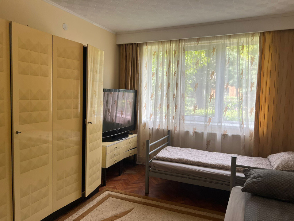 Apartament zona Petre Dulfu cu 3 camere 