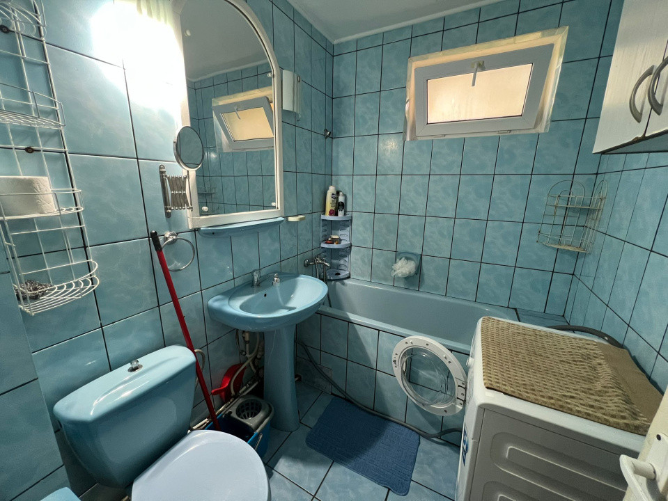 Apartament zona Petre Dulfu cu 3 camere 