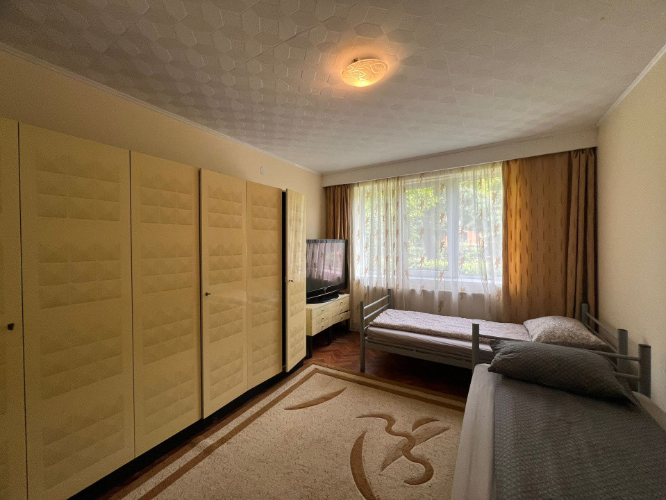 Apartament zona Petre Dulfu cu 3 camere 
