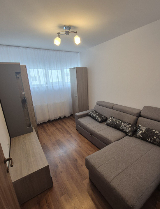 Apartament de închiriat cu loc de parcare, zona Șelimbar, 72mp utili