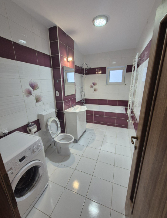 Apartament de închiriat cu loc de parcare, zona Șelimbar, 72mp utili