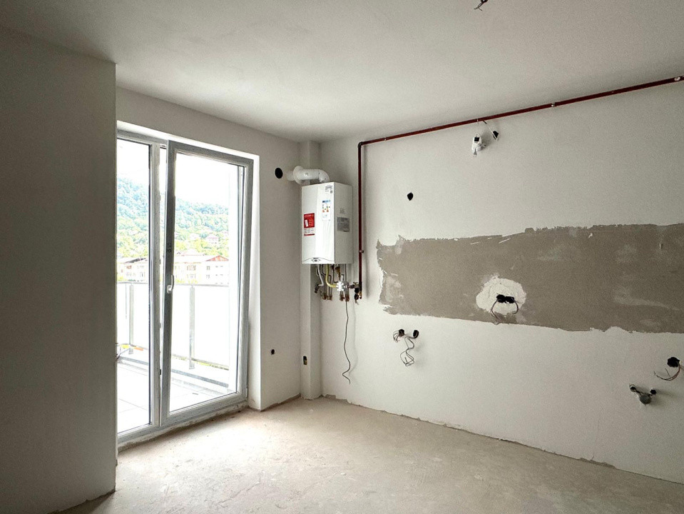 Apartament tip penthouse cu 3 camere si terasa generoasa - bloc nou - Sasar