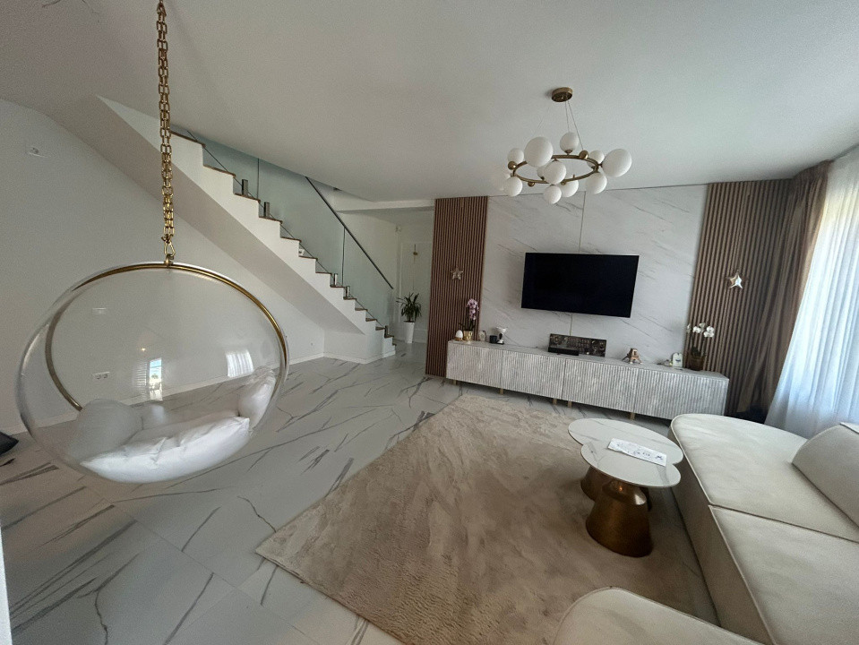 Casa P+1, teren 367 mp, 130 mp utili, zona Damila