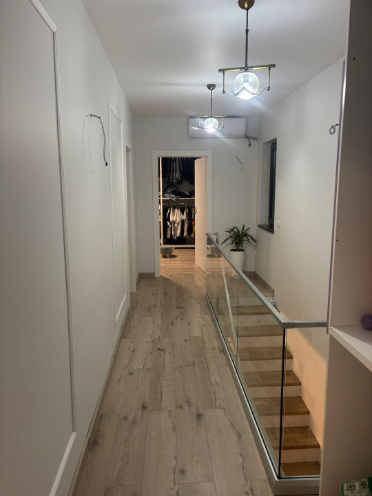 Casa P+1, teren 367 mp, 130 mp utili, zona Damila