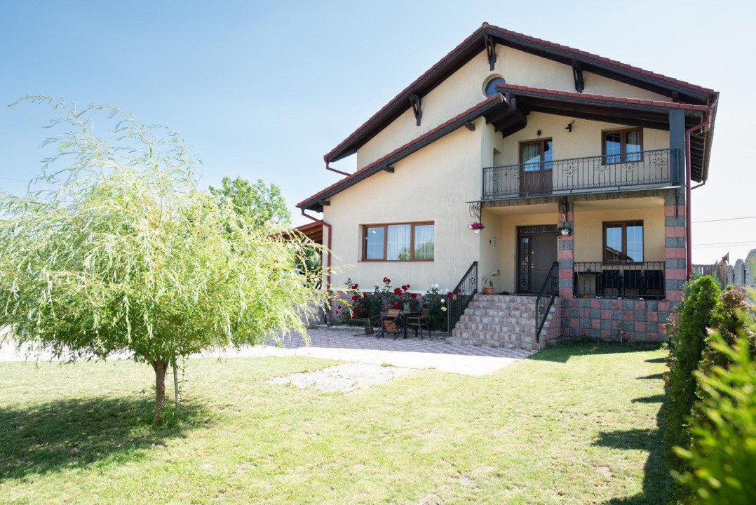 Vila de vanzare Sanpetru