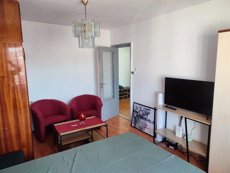 Oportunitate! Apart. cu 2 camere, 45 mp., Mănăștur, 125000 Eur