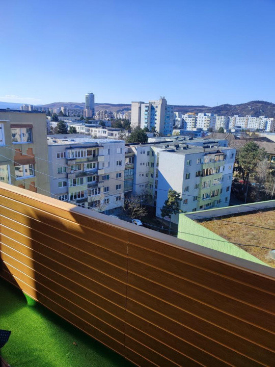 Oportunitate! Apart. cu 2 camere, 45 mp., Mănăștur, 125000 Eur