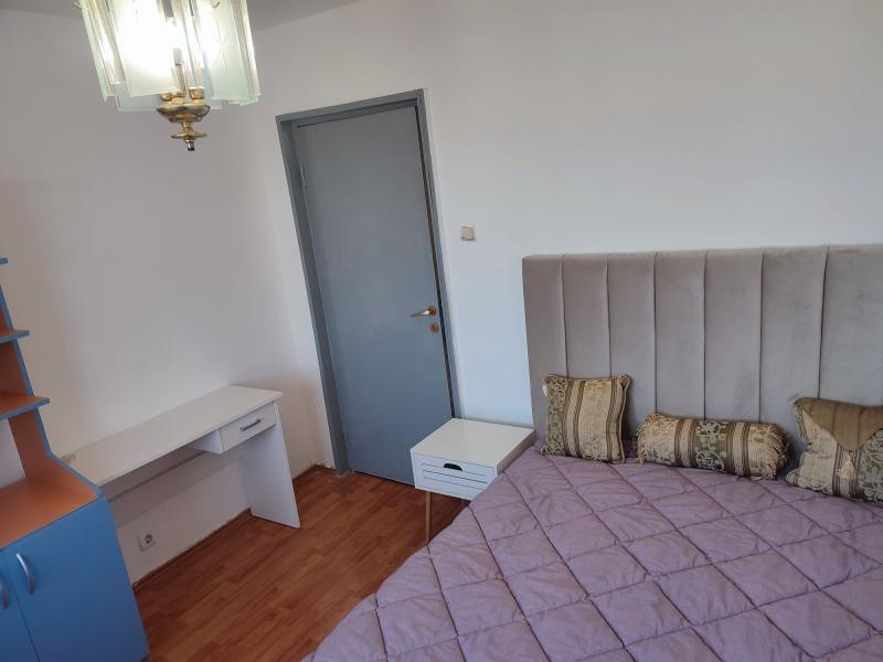 Oportunitate! Apart. cu 2 camere, 45 mp., Mănăștur, 125000 Eur