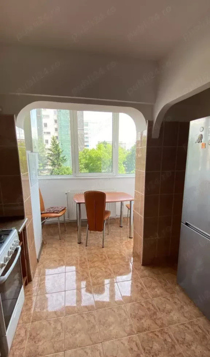 Inchiriere apartament 3 camere Calea București 3 camere