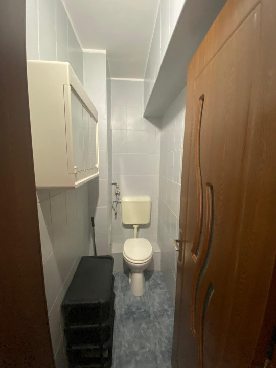 Inchiriere apartament 3 camere Calea București 3 camere