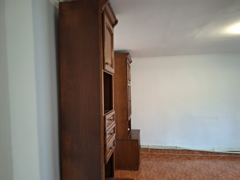 De vânzare apartament cu 3 cam.,2 băi, 65 mp., Mănăștur, 165000 Euro