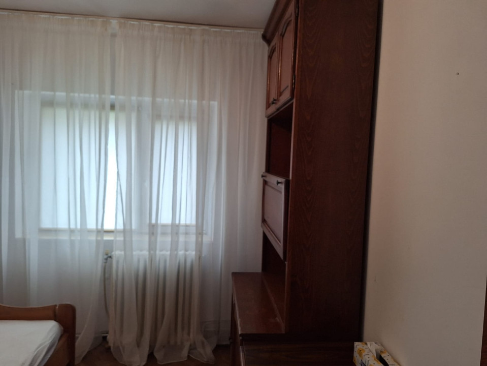 De vânzare apartament cu 3 cam.,2 băi, 65 mp., Mănăștur, 165000 Euro