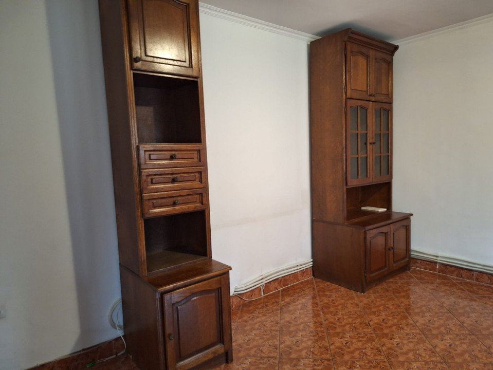 De vânzare apartament cu 3 cam.,2 băi, 65 mp., Mănăștur, 165000 Euro