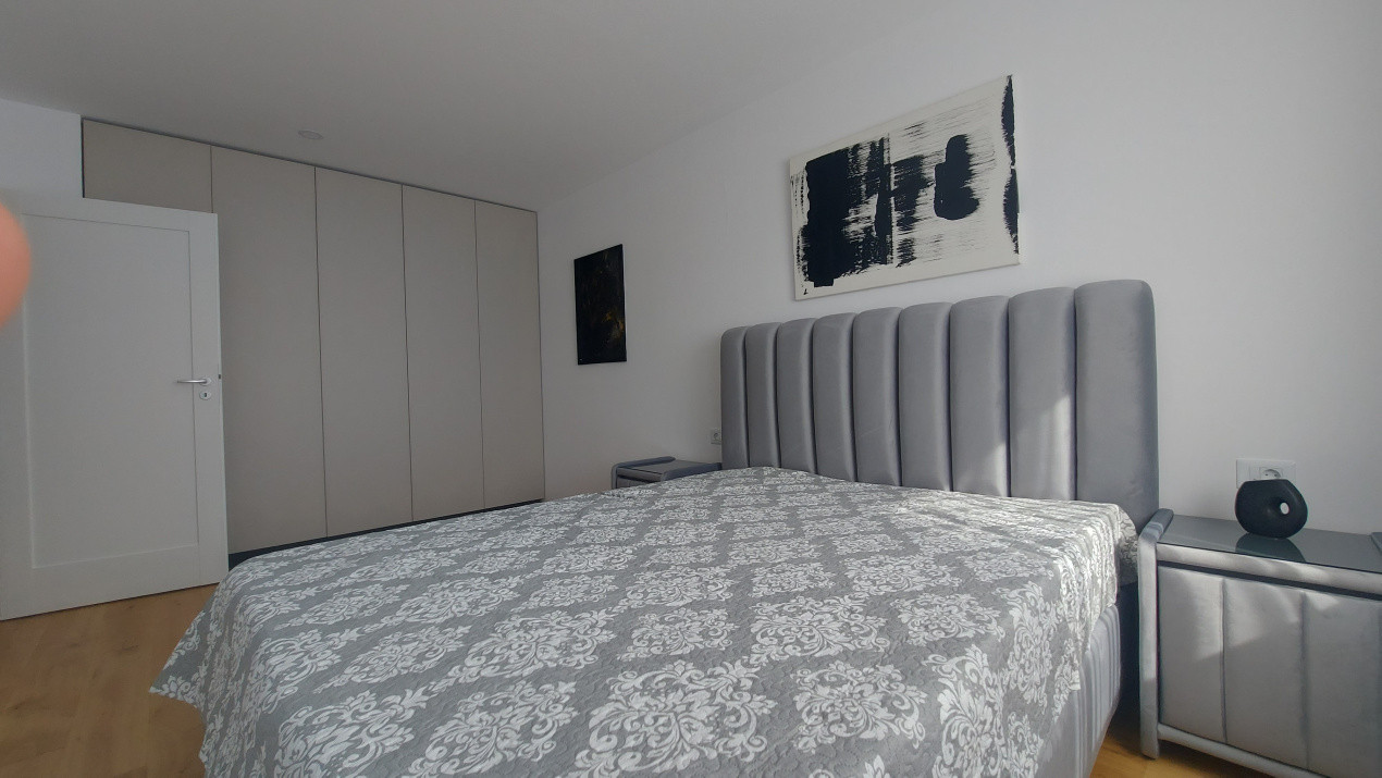 Inchiriere apartament 2 camere Urban Plaza ( prima închiriere)
