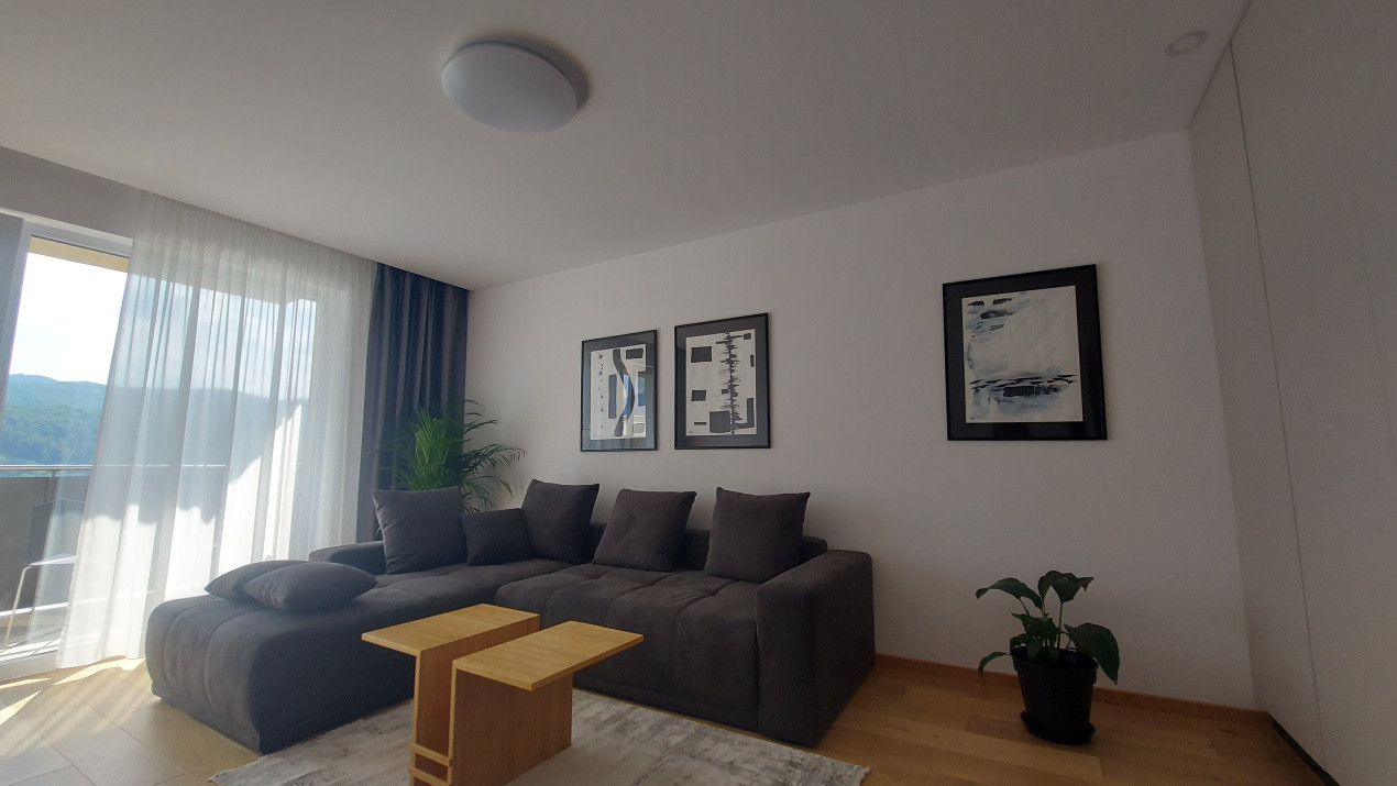 Inchiriere apartament 2 camere Urban Plaza ( prima închiriere)