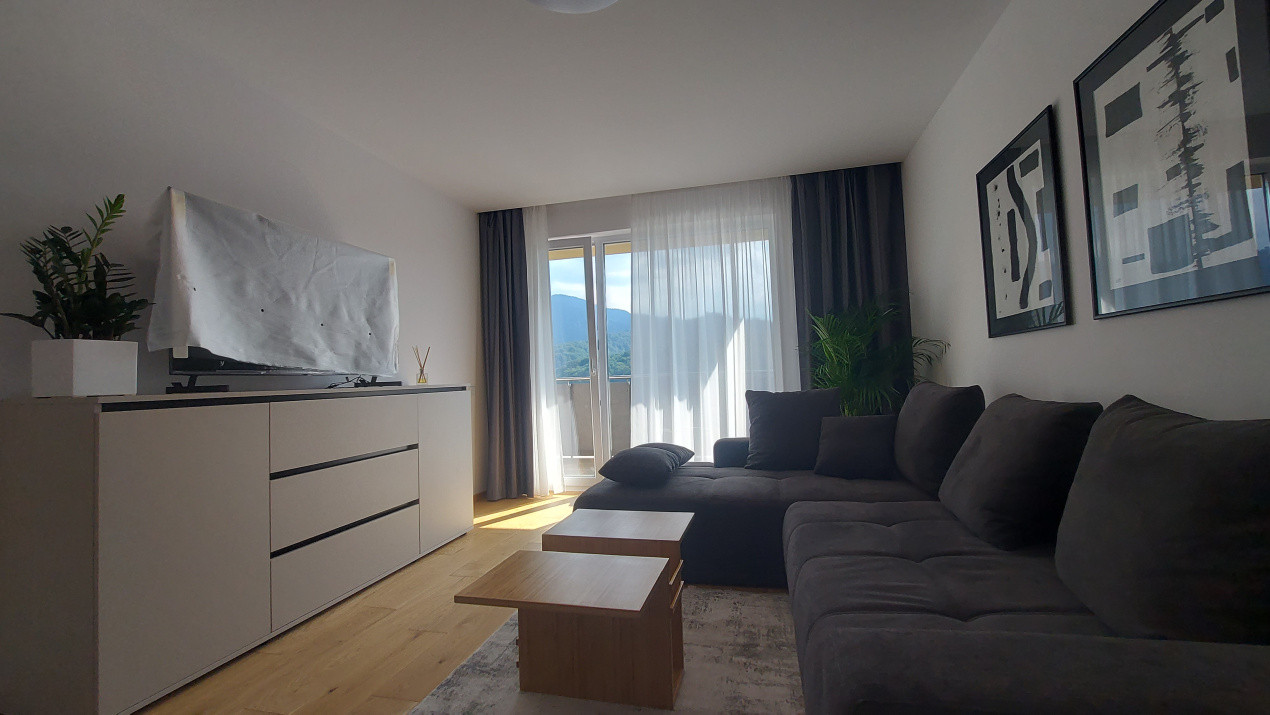 Inchiriere apartament 2 camere Urban Plaza ( prima închiriere)
