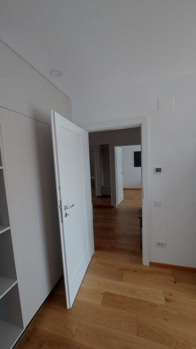 Inchiriere apartament 2 camere Urban Plaza ( prima închiriere)