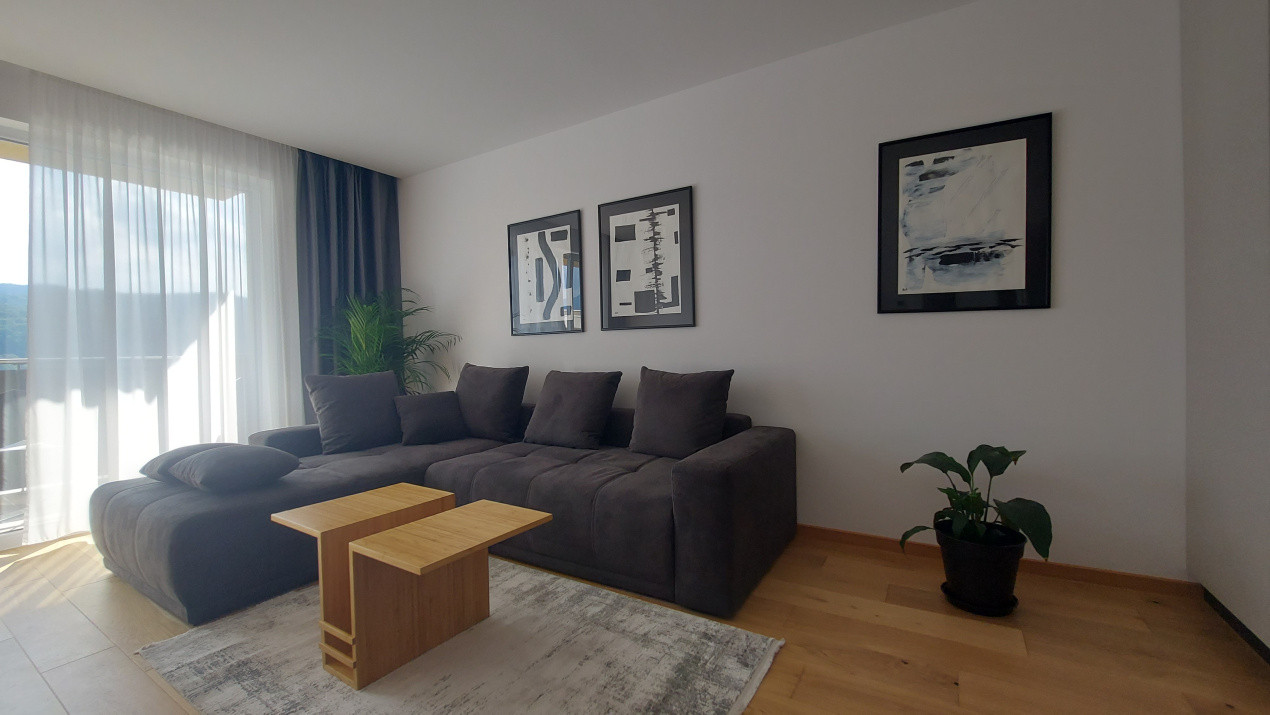 Inchiriere apartament 2 camere Urban Plaza ( prima închiriere)
