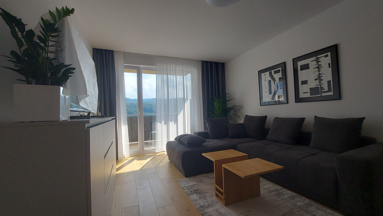 Inchiriere apartament 2 camere Urban Plaza ( prima închiriere)