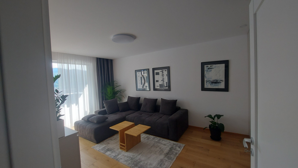 Inchiriere apartament 2 camere Urban Plaza ( prima închiriere)