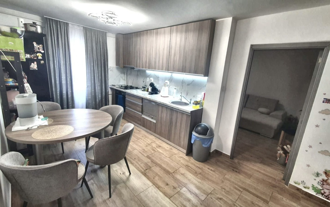 Apartament spațios 4 camere, 85.44 mp, 2 băi, 2 balcoane l Str. Radovanu