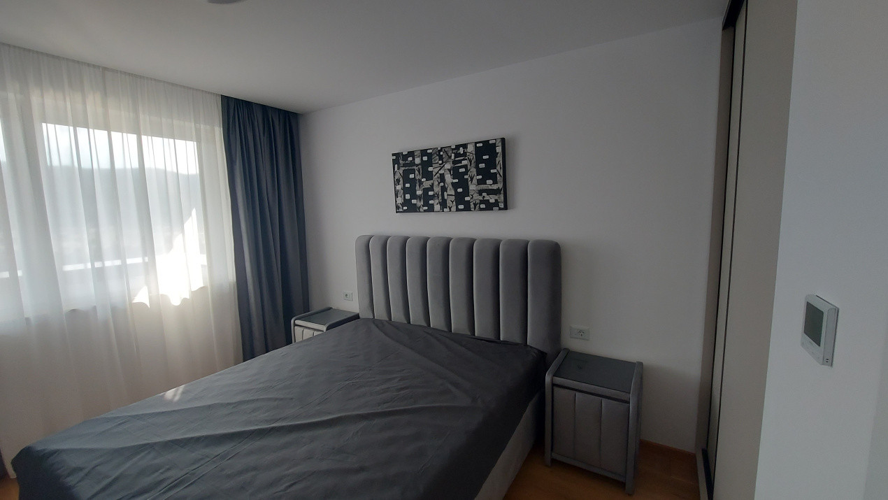 Inchiriere apartament 2 camere Urban Plaza 700€ ( prima închiriere)