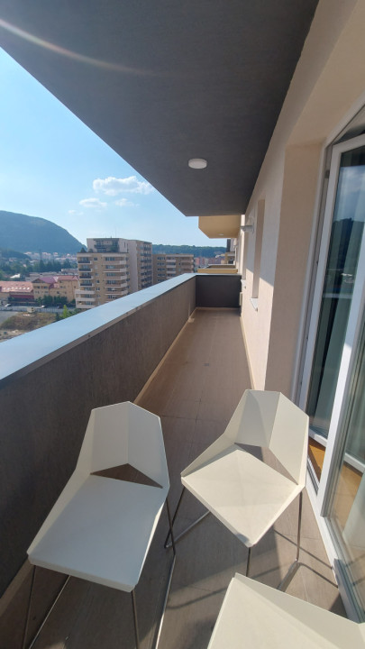 Inchiriere apartament 2 camere Urban Plaza 700€ ( prima închiriere)
