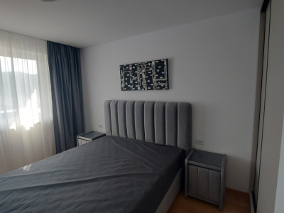 Inchiriere apartament 2 camere Urban Plaza 700€ ( prima închiriere)