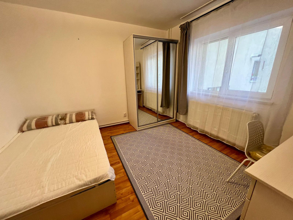 Apartament 2 camere, decomandat,  Zorilor