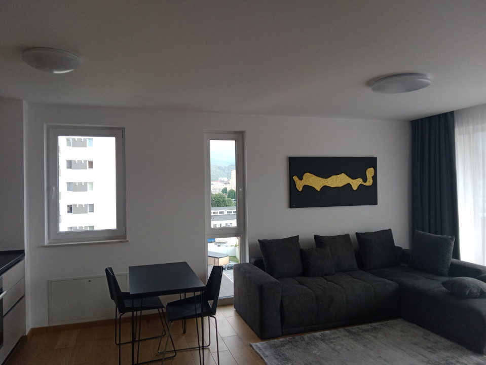 Inchiriere apartament 2 camere 650€ Urban Plaza