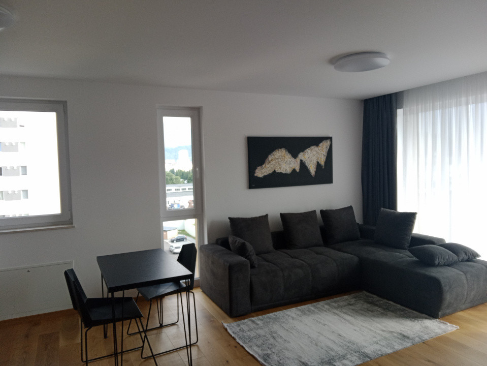 Inchiriere apartament 2 camere 650€ Urban Plaza (prima inchiriere)