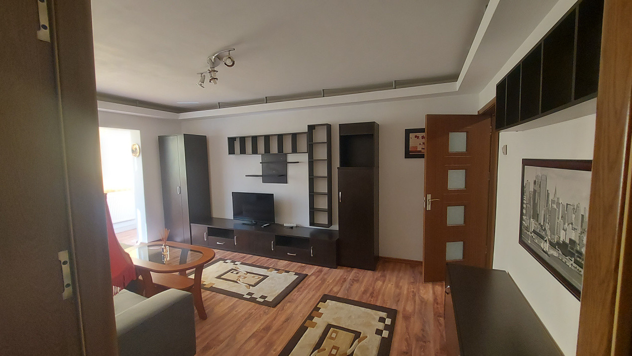 Inchiriere apartament 3 camere 550€ strada Argintului