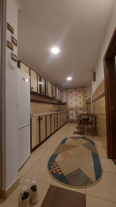 Inchiriere apartament 3 camere 550€ strada Argintului