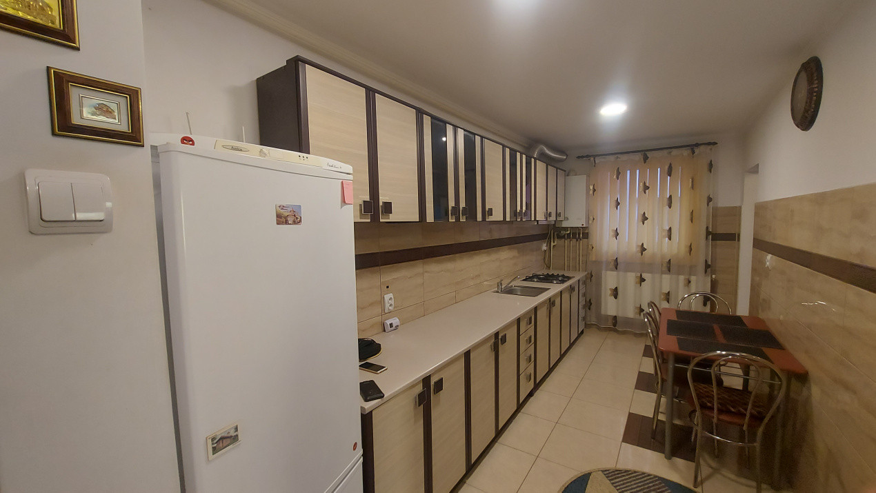 Inchiriere apartament 3 camere 550€ strada Argintului
