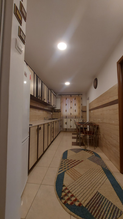 Inchiriere apartament 3 camere 550€ strada Argintului