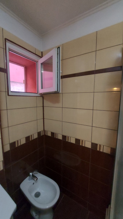 Inchiriere apartament 3 camere 550€ strada Argintului