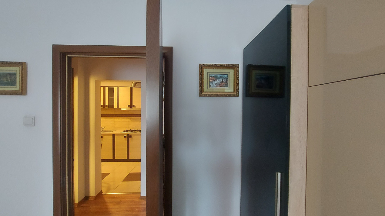 Inchiriere apartament 3 camere 550€ strada Argintului