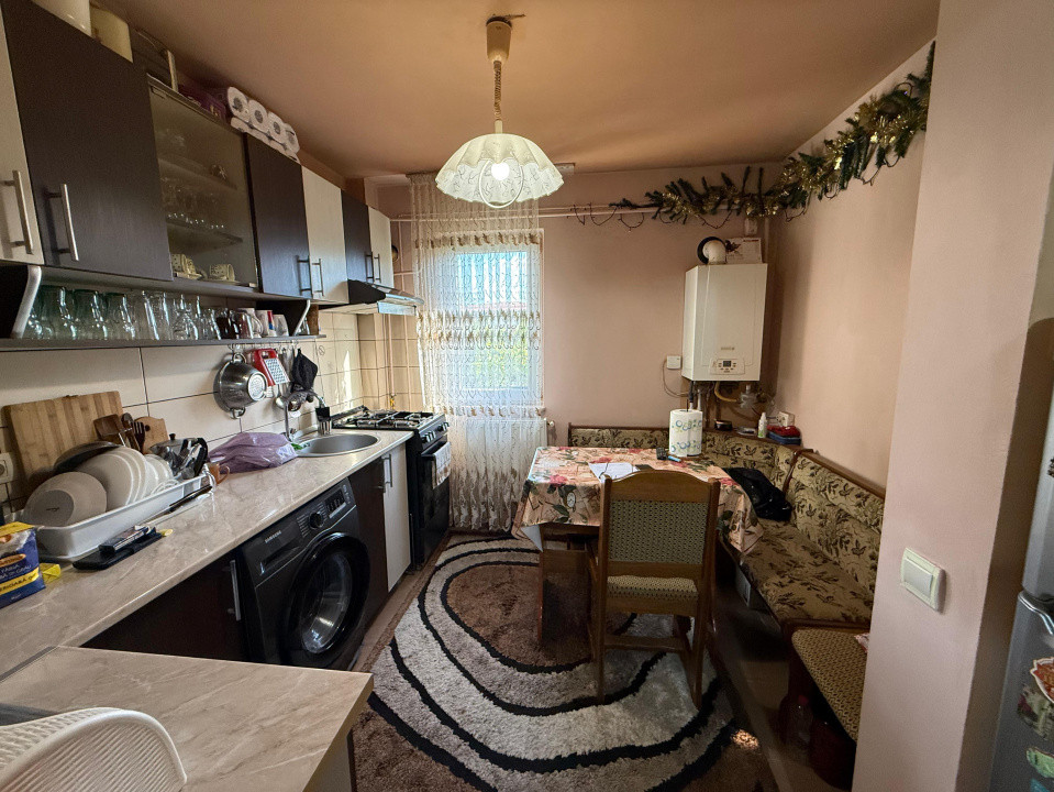 Apartament 2 camere, semidecomandat, 50mp, Cartier Brazda Lui Novac